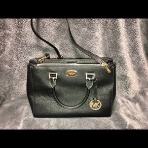 Black Michael Kors Purse with Crossbody Strap